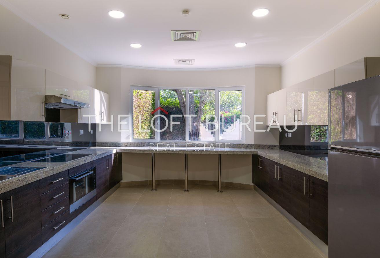 4BR VILLA || PRIVATE POOL & GARDEN - Villa in West Bay Lagoon