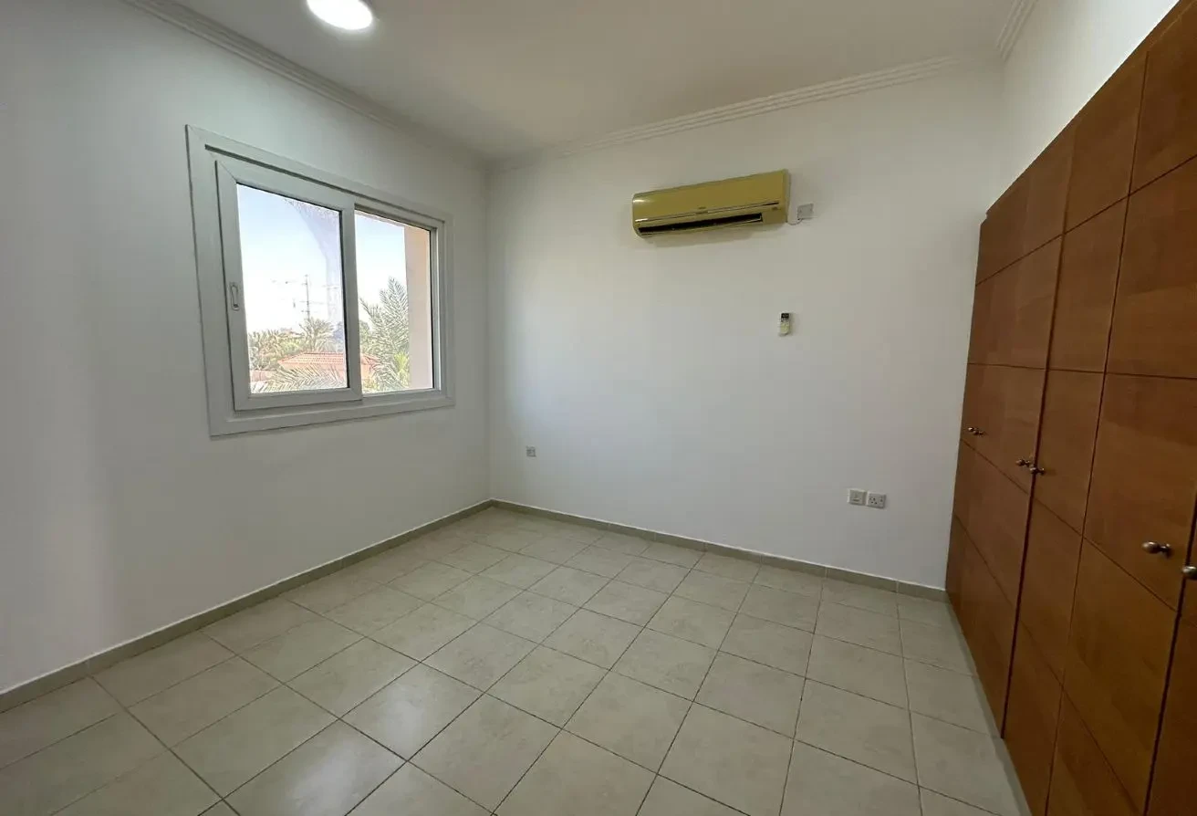 Lovely Calm Compound Modern Family Villa - Villa in Al Kharaitiyat