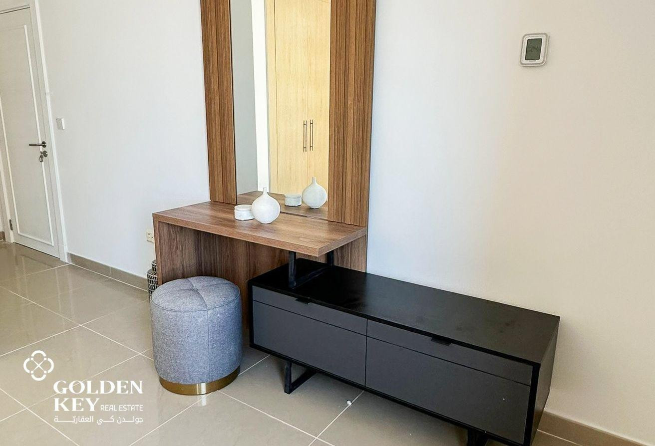 Ready 1 Bedroom for Rent | FF | Porto Arabia - Apartment in West Porto Drive