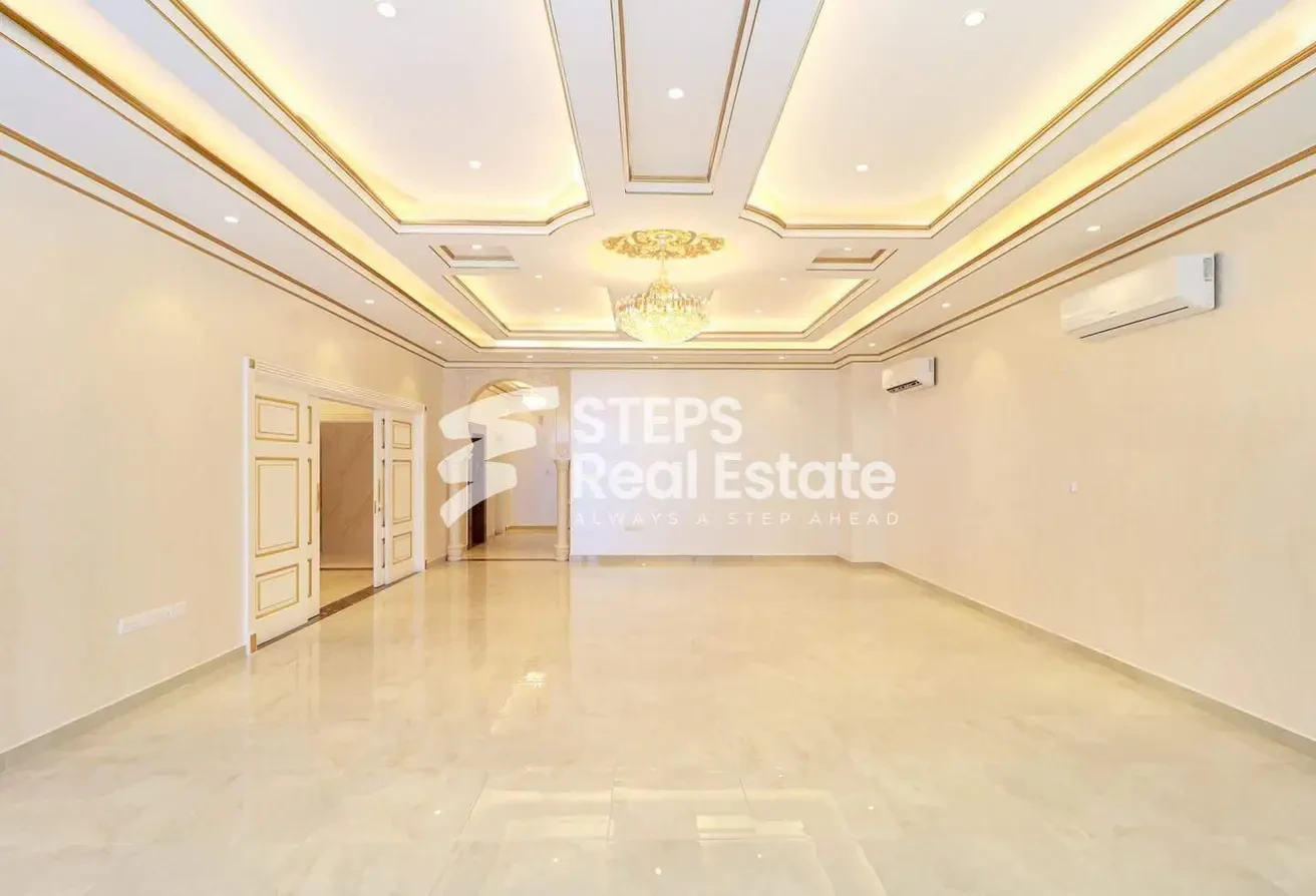 Residential Villa with Elevator in Nuaija - Villa in Al Nuaija Street
