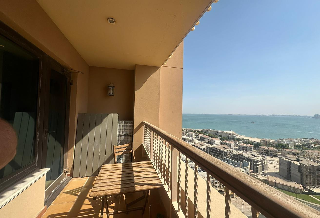 Stylish 1 BHK FF in Porto | The Pearl - Apartment in East Porto Drive