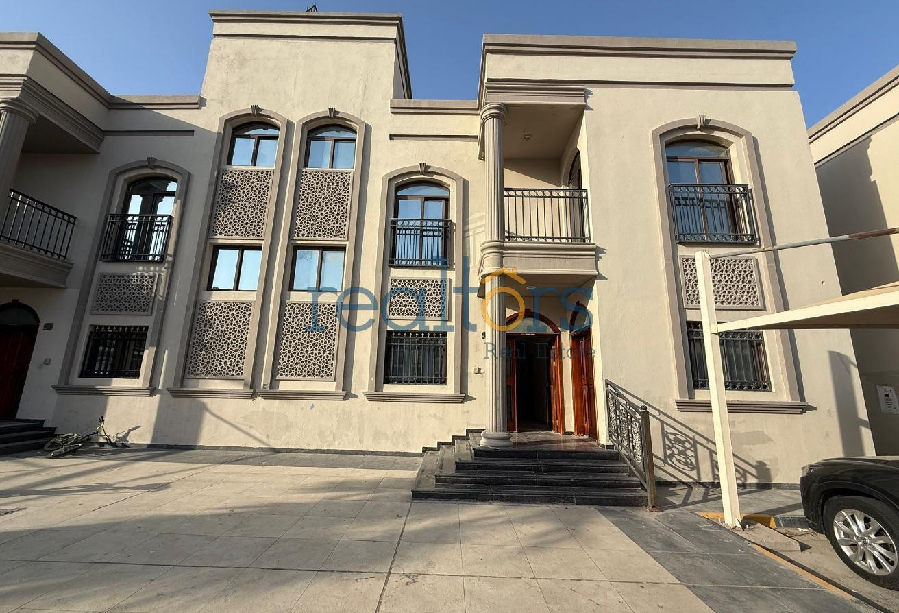 5BR | SPACIOUS FAMILY HOME IN ABU HAMOUR - Compound Villa in Mamoura 18