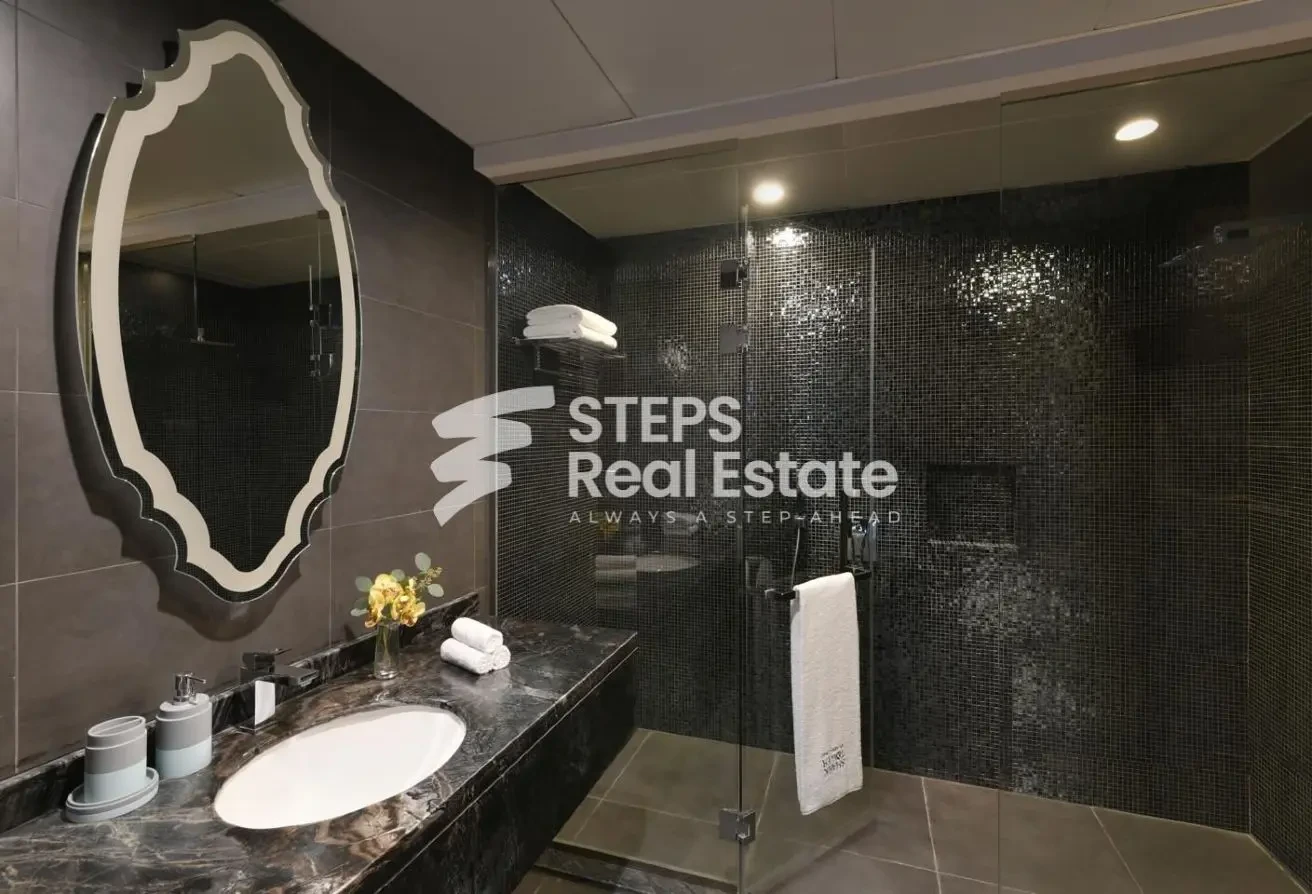 Bills Included | No Commission | High End Studio - Apartment in Viva East