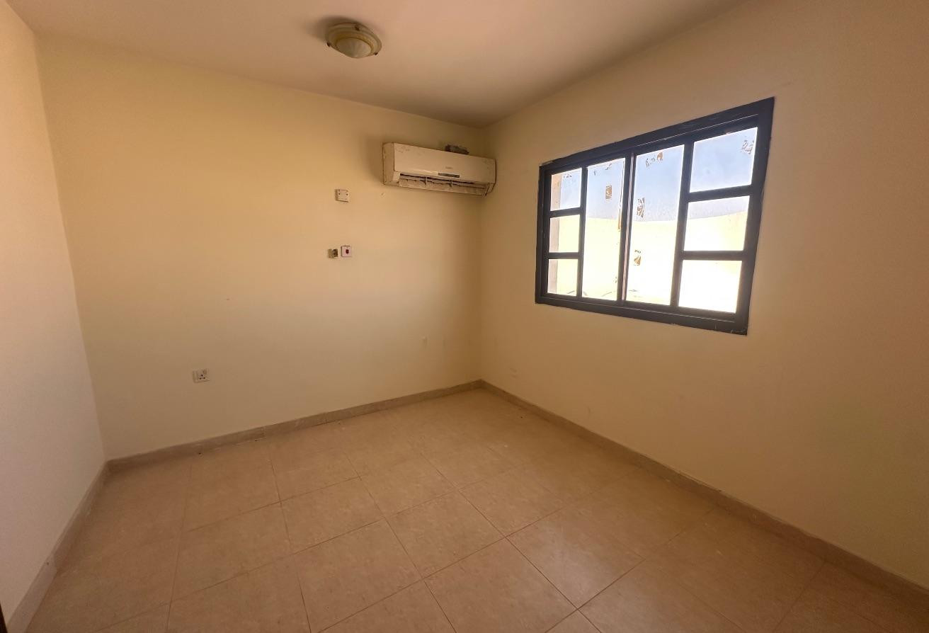 Spacious 5BHK Villa in Al Sakhama Compound - Villa in Al Sakhama