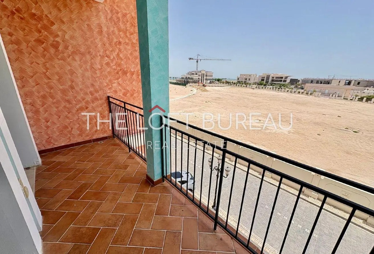 Elegant 4BR+Maid | Duplex | Beach Access | Q Quartier