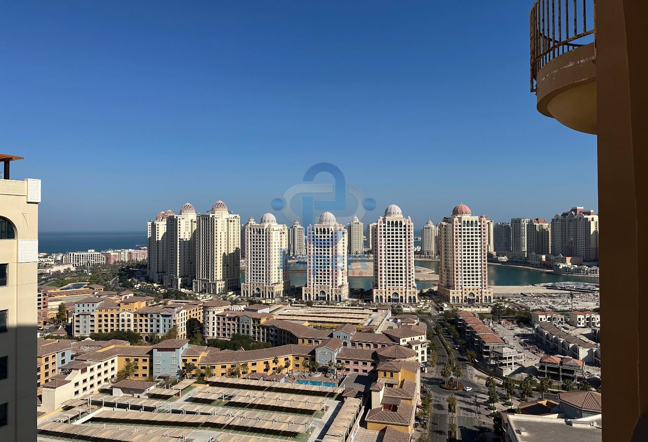 2BHK Apartment with Balcony Marina View in Porto - Apartment in East Porto Drive
