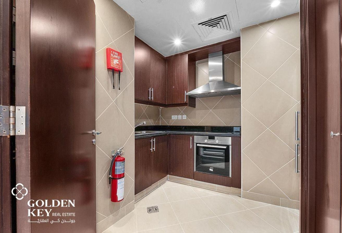 NO COMMISSION | Studio Semi Furnished |Best Price - Studio Apartment in Medina Centrale
