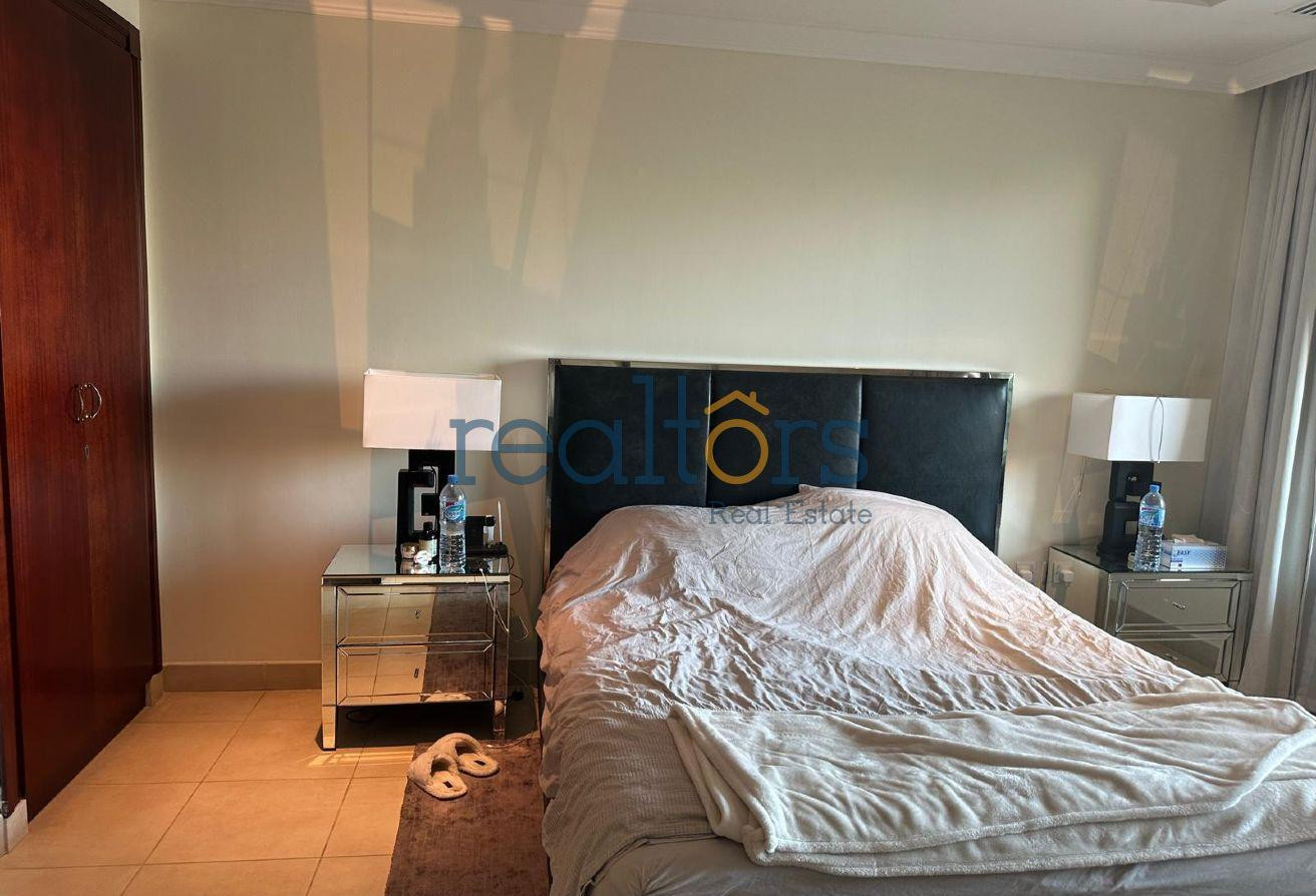 Stylish 1 BR Apartment in Porto Arabia, The Pearl - Townhouse in Porto Arabia Townhouses