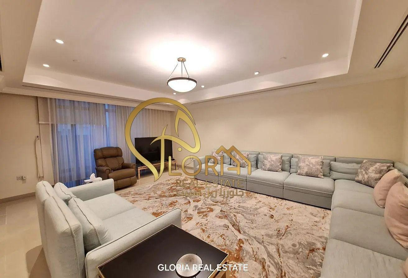 Luxury 4BR Duplex in The Pearl | 290 SQM |QAR 3.8M - Townhouse in East Porto Drive