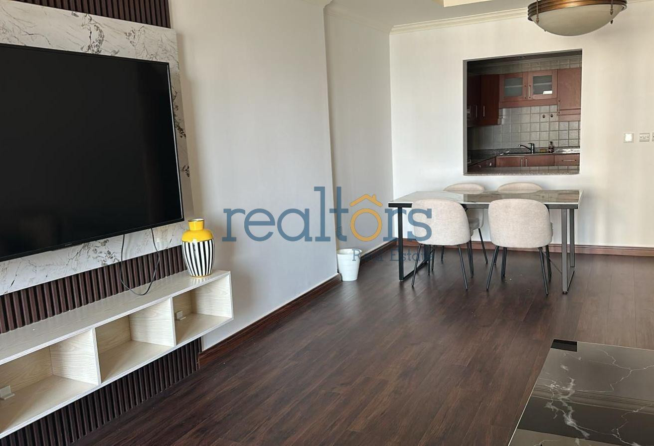 Spacious 1-Bedroom Fully Furnished Apartment - Apartment in West Porto Drive