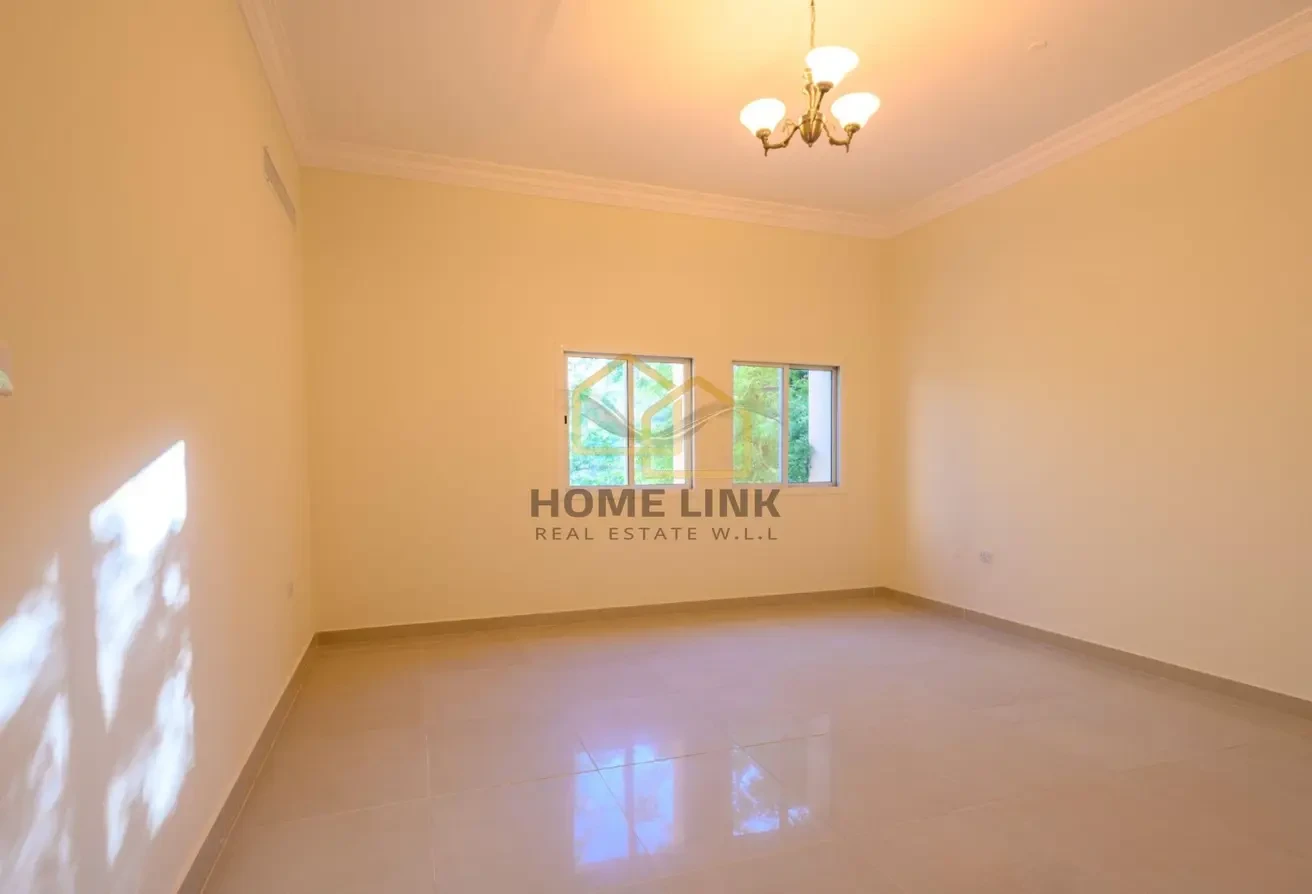 Spacious 4 Bedroom + Maid Villa in Ain Khaled - Villa in Ain Khaled