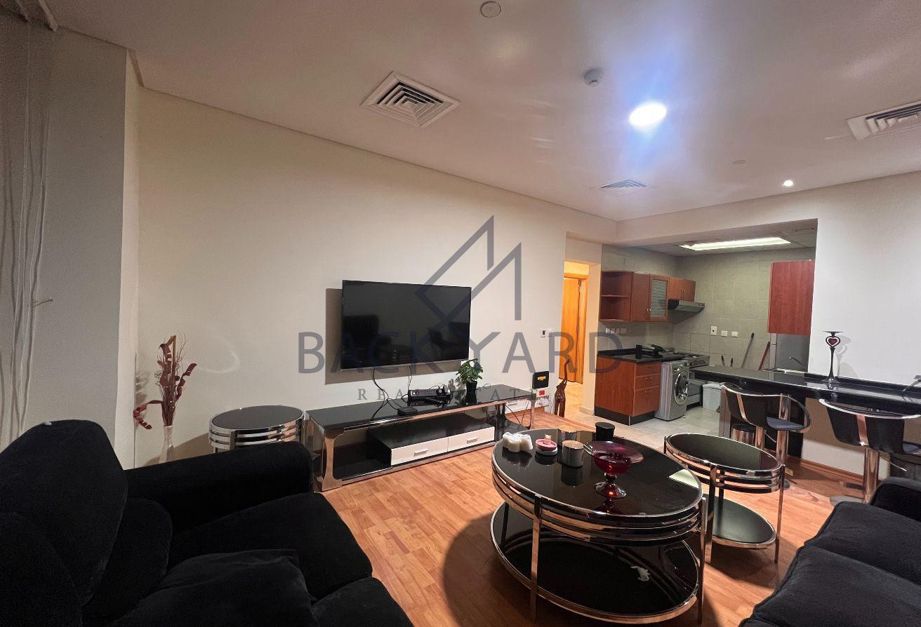 LUXURIOUS 2 BEDROOM APARTMENT IN WEST BAY . - Apartment in West Bay