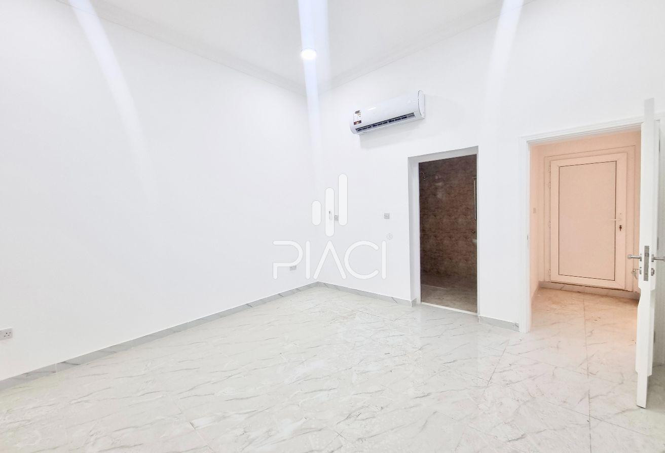 BRAND-NEW | UF 7 BR COMPOUND VILLA | UMM AL AMAD - Villa in Umm Al Amad