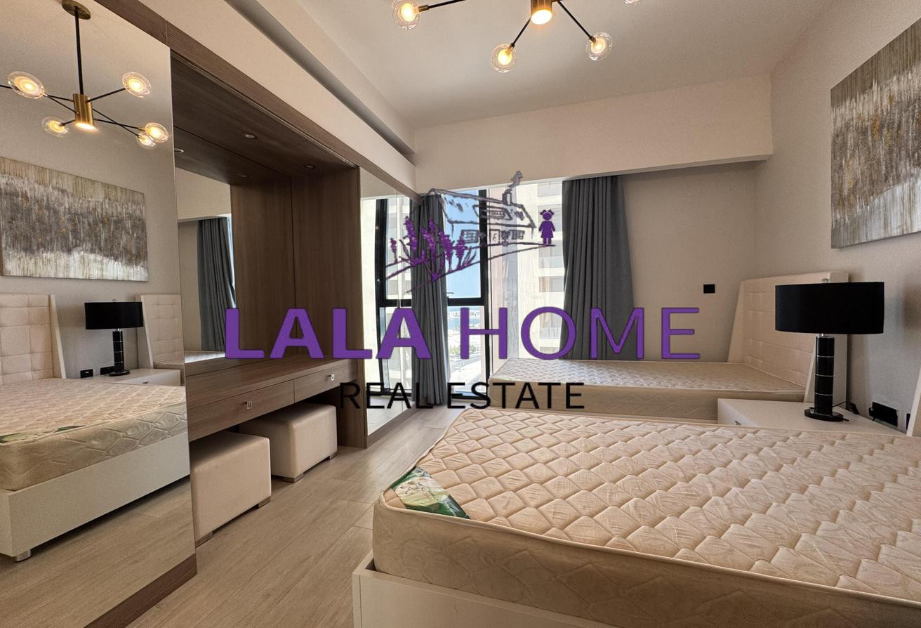 Stunning 2 Furnished Bedrooms, With Balcony