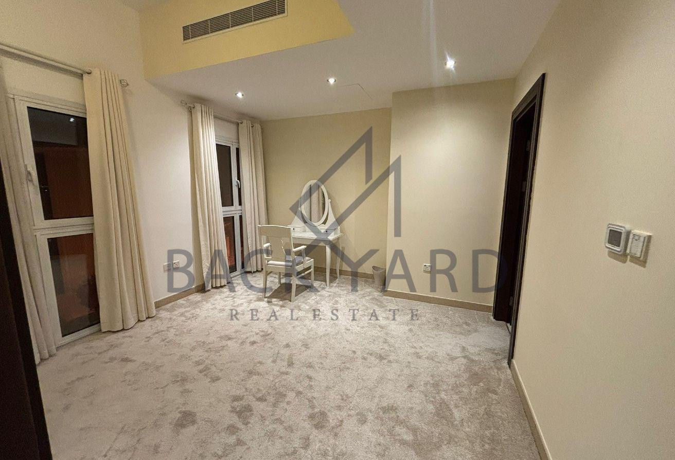 Elegant 3BR Casa Terrace with Canal View - Apartment in Murano