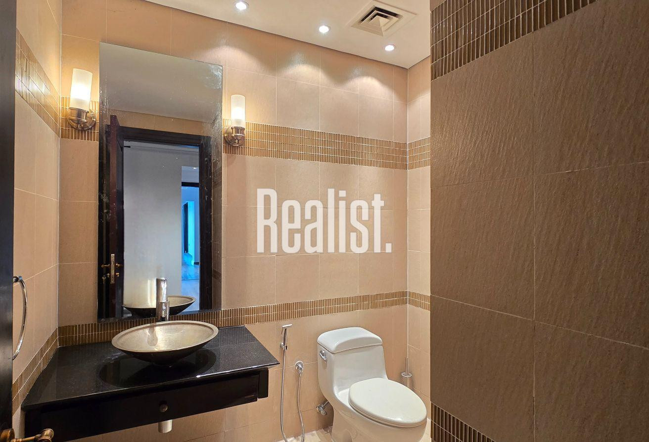 2BHK Marina View | Large Windows | Large Terrace