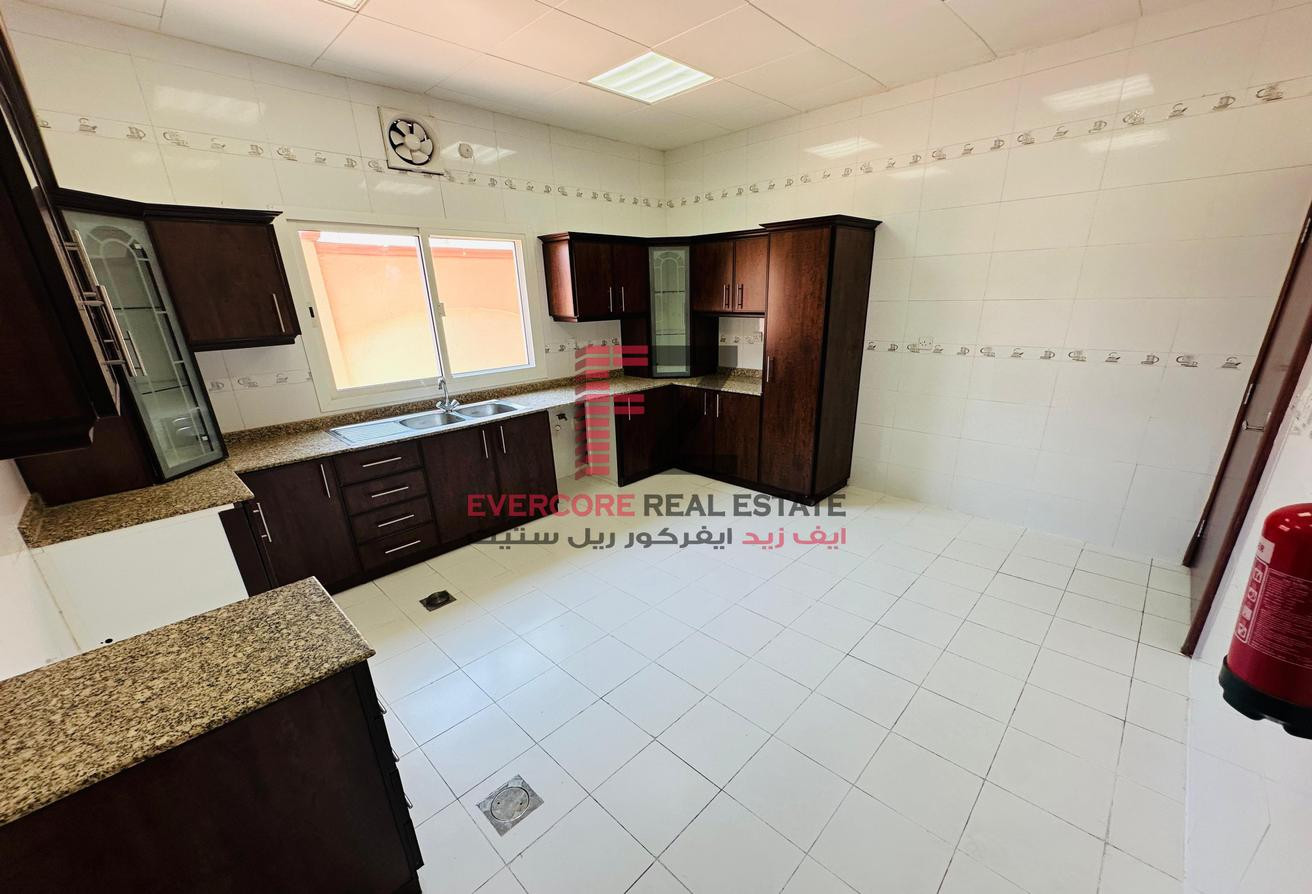 3 Bed villa | 7500 | Pool | Al Wakra | Compound - Compound Villa in Mesaieed Road