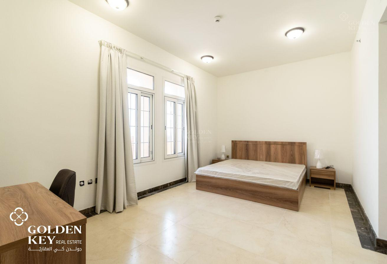 Ready to Move | Spacious Furnished 1BR | Fox Hills - Apartment in Residential D5