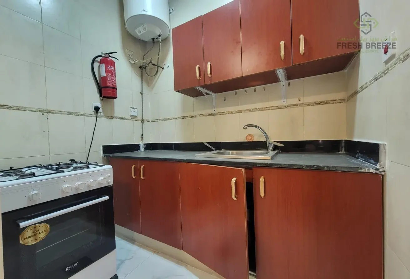 Luxury 1BHK Fully Furnished Apartment Near Metro - Apartment in Umm Ghuwailina 4