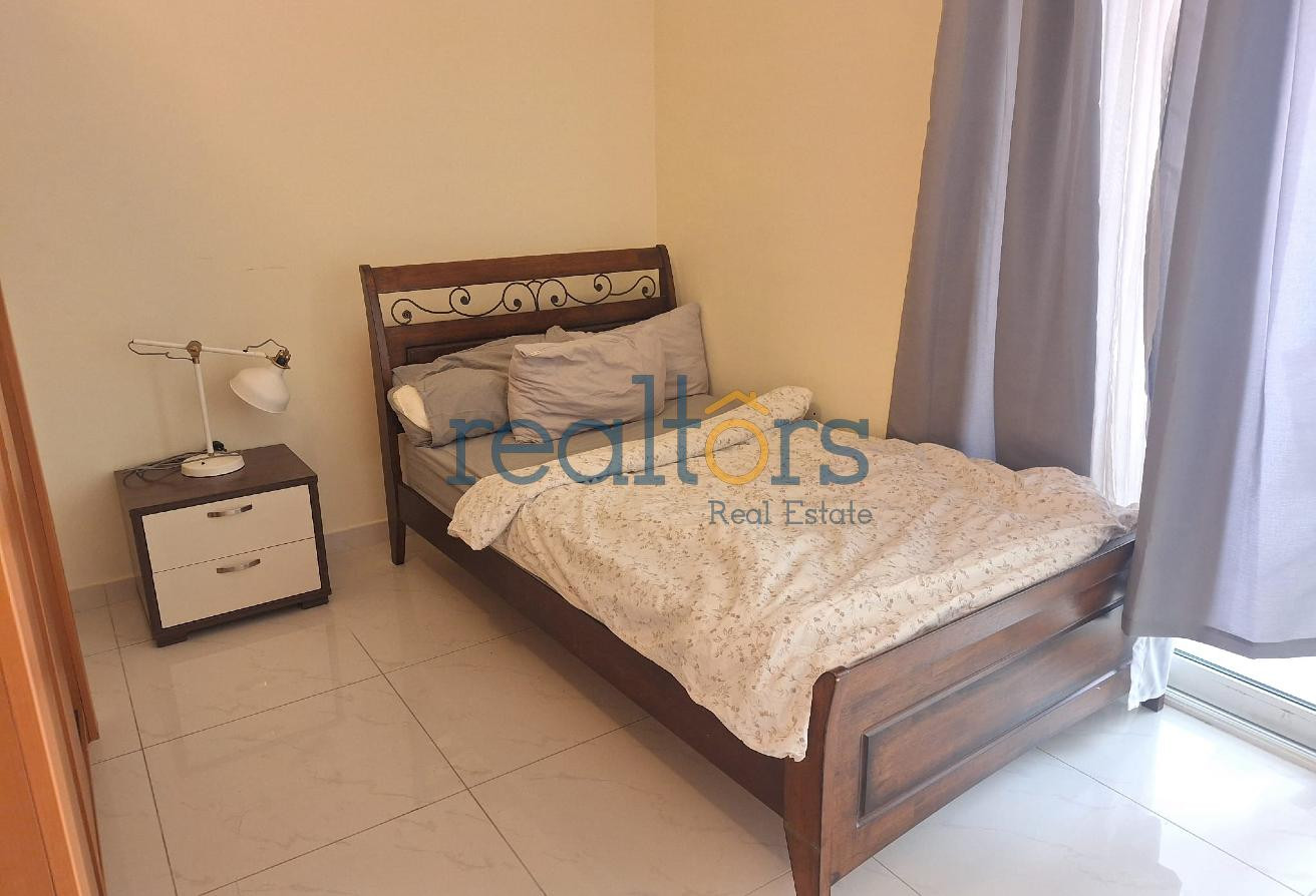 HOT DEAL STUDIO WITH BALCONY HIGH FLOOR - Studio Apartment in Viva West