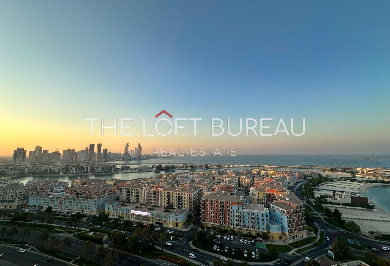 SPACIOUS 2BHK WITH LUXURIOUS FURNITURE