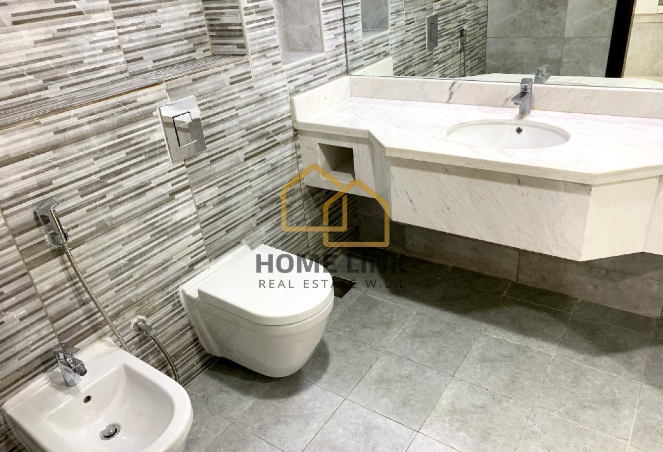 1 BHK WITH SPACIOUS BALCONY | FOR SALE IN FOXHILLS