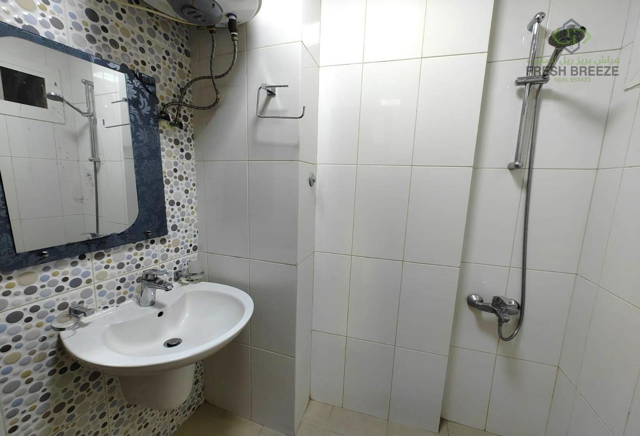STUDIO ALL INCLUSIVE FOR FAMILIES NEAR C RING ROAD - Apartment in Umm Ghuwailina 4