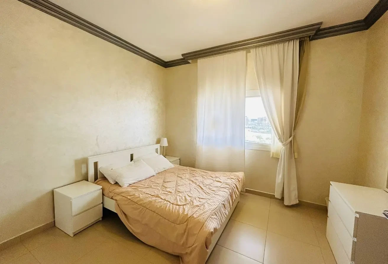 FURNISHED 2-BDR | MODERN LIVING | AMENITY ACCESS - Apartment in Fox Hills