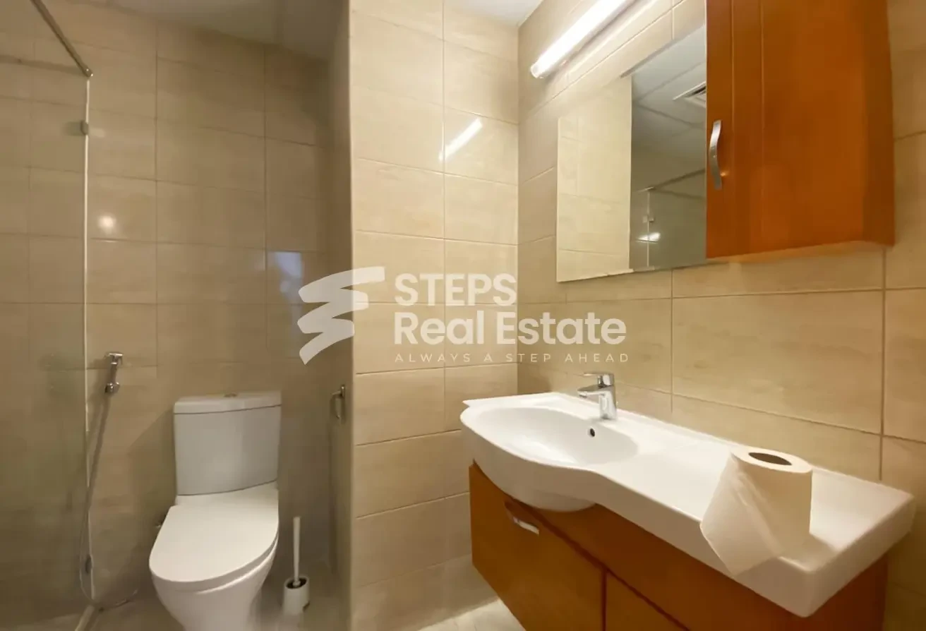 Apartment with Balcony for Sale in Lusail - Apartment in Fox Hills South