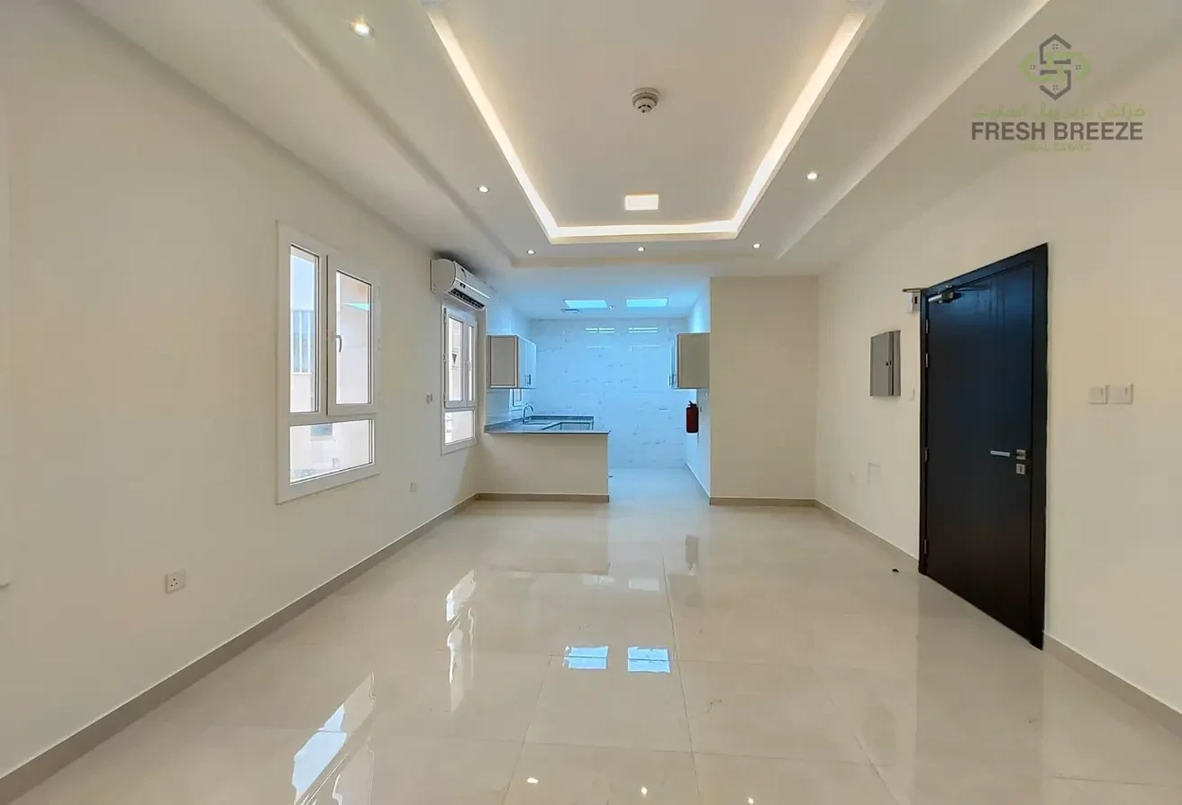 Contemporary 2 BHK | Unfurnished | Open Kitchen. - Apartment in Thabit Bin Zaid Street