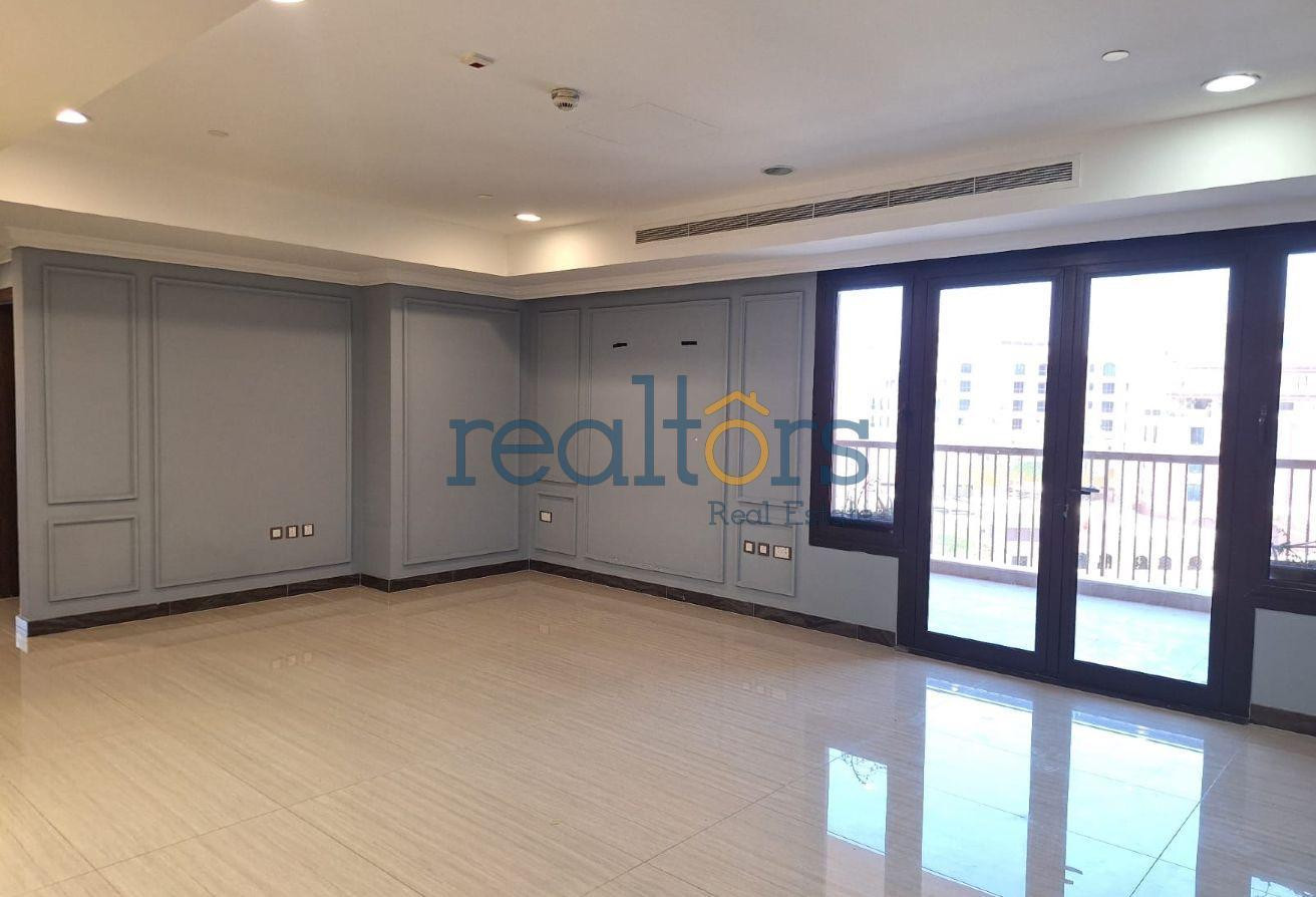 Elegant and compact 2 bedroom in a great location - Apartment in East Porto Drive
