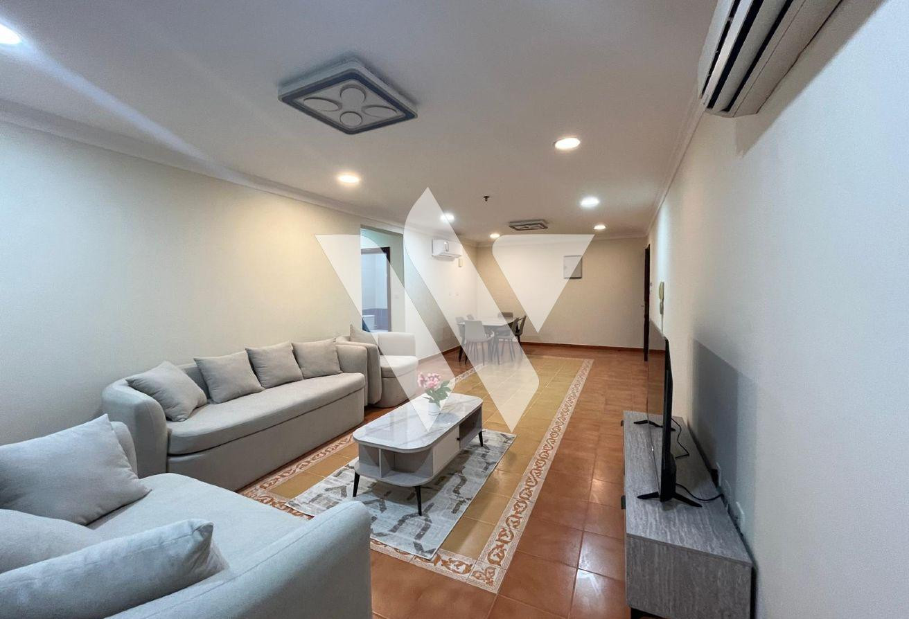 HUGE 3BHK | SEA VIEW + 2 BALCONIES | Family APT