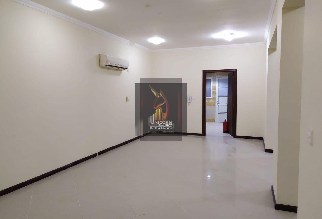 UF 6 BHK for Staff Accommodation in Compound - Staff Accommodation in Bu Hamour Street