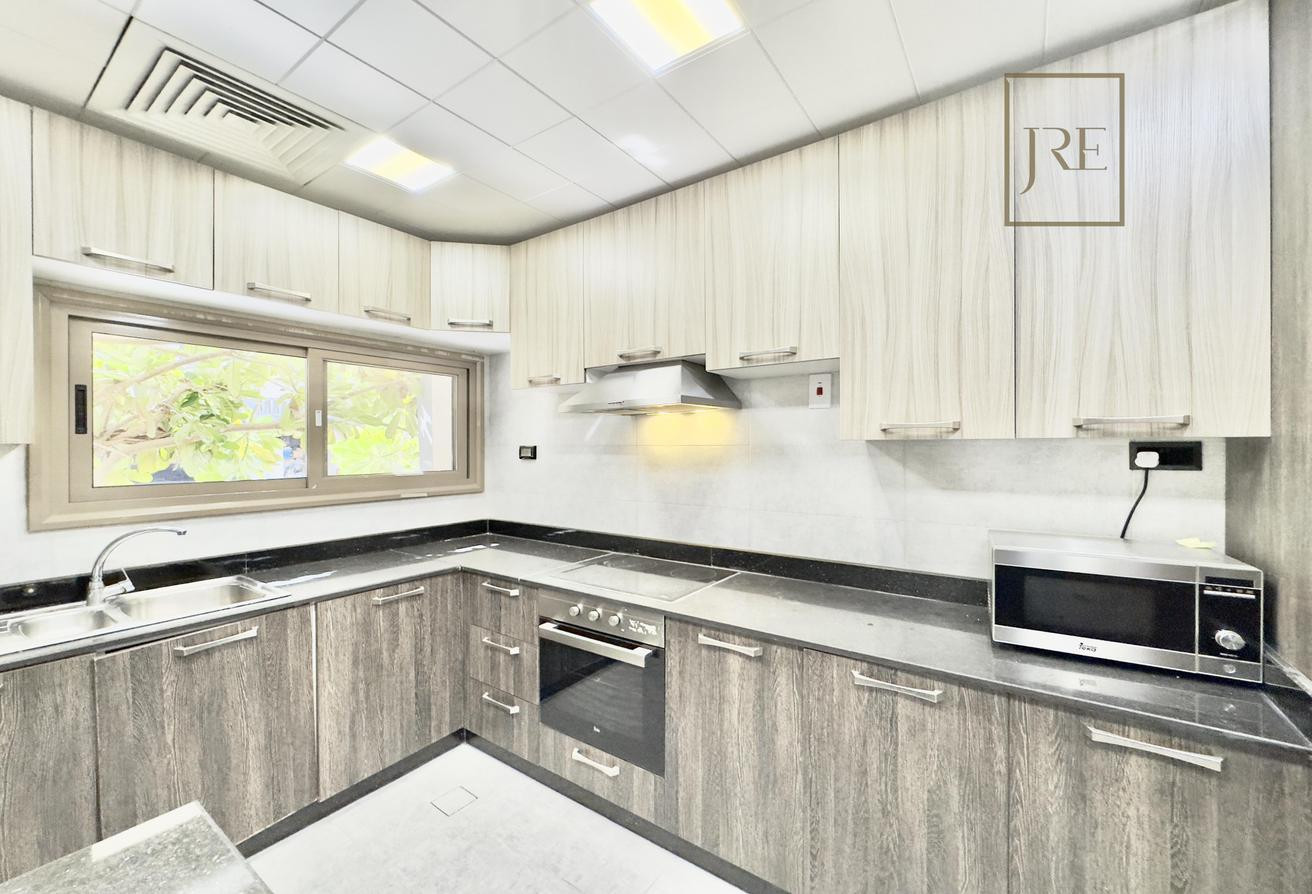 Modern Semi Furnished Spacious Villa - Villa in Al Messila