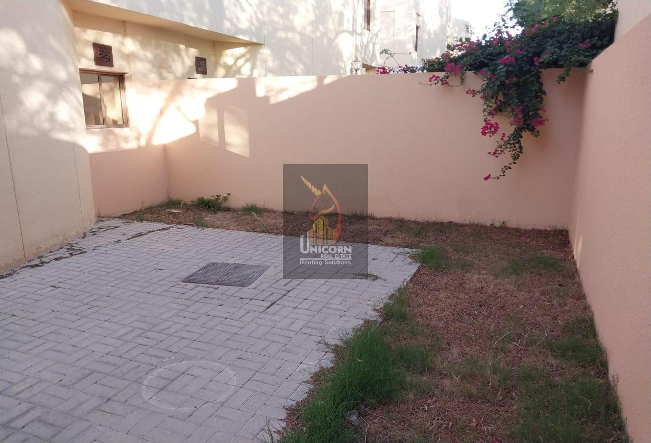 Big FF 3 BHK+ Maid room, Amenities - Compound Villa in Al Thumama
