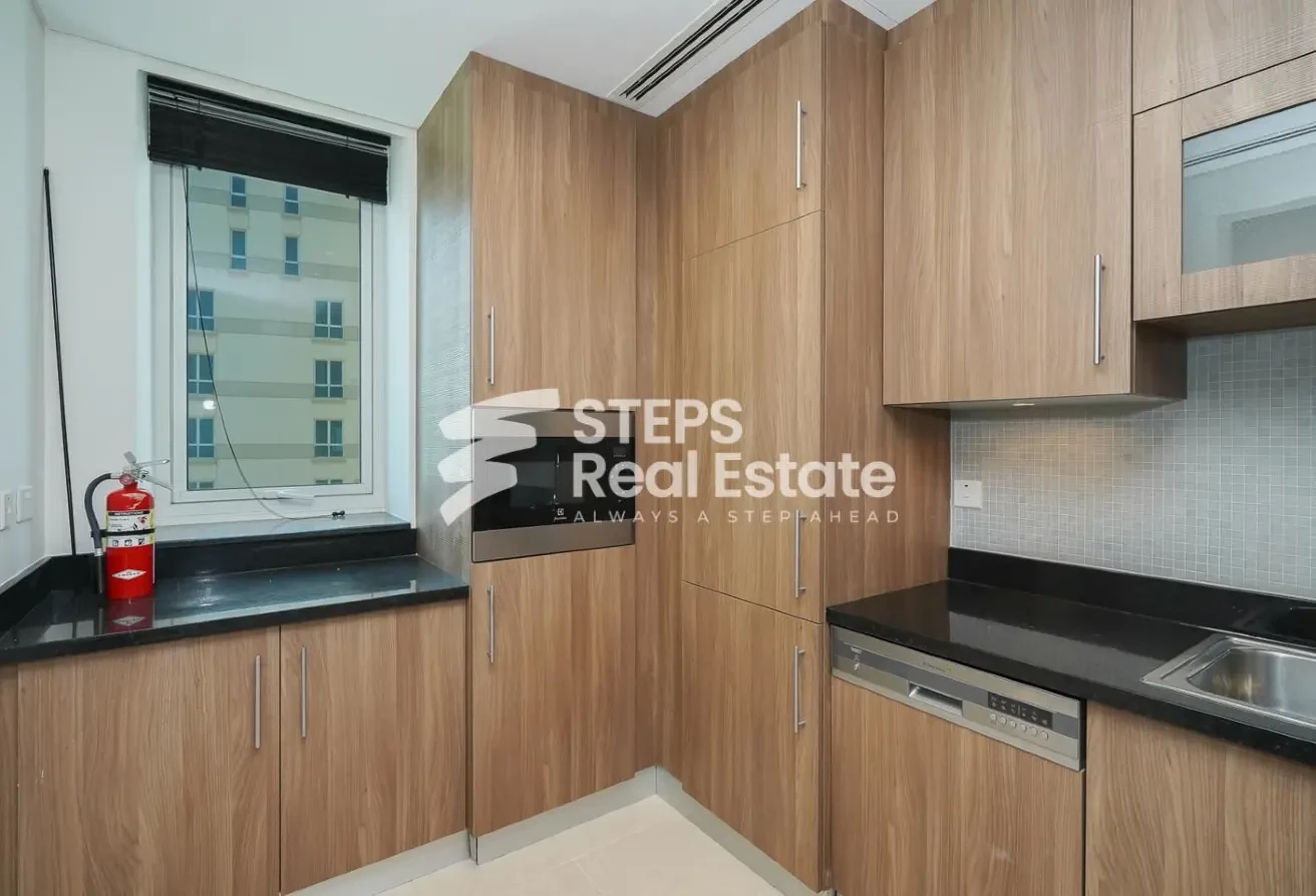 City and Sea View 2BHK Apartment in The Pearl - Apartment in Viva East