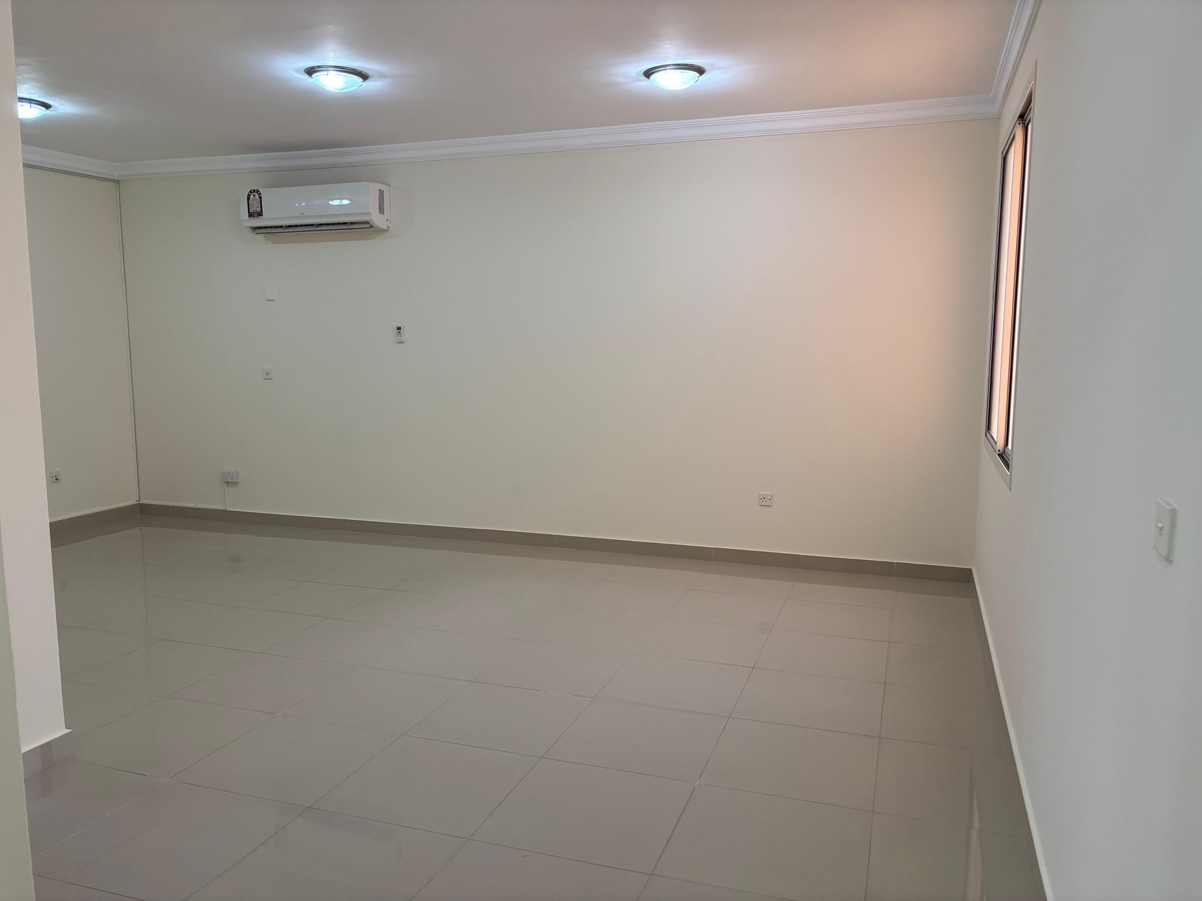 Spacious 2bhk Apartment for Rent - Semi Furniture