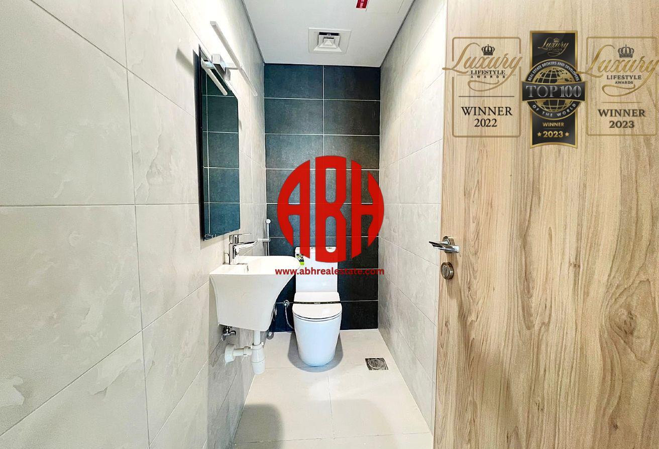 BRAND NEW UNIT | MODERN 2 BDR | PREMIUM LOCATION - Apartment in Al Erkyah City