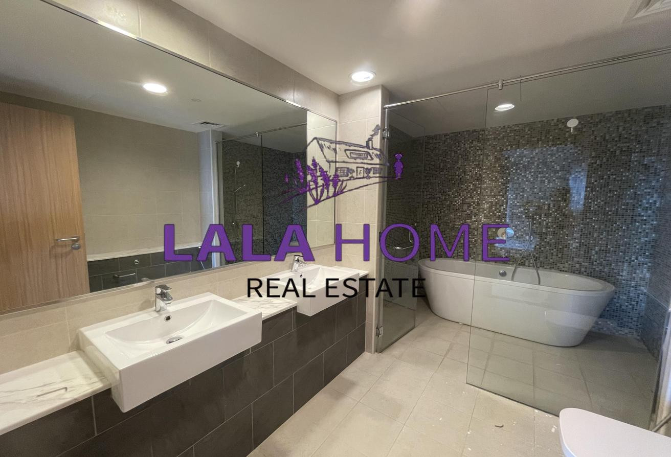 Triplex 1BR FF Chalet, Bills and WiFi Incl. - Townhouse in Viva West
