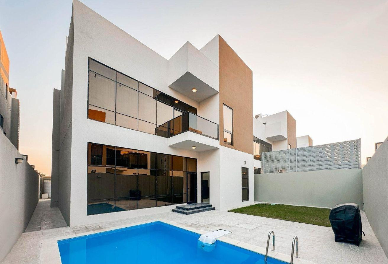 Luxury Brand New 5BDR+MAID villa with private pool - Villa in Sumaysimah