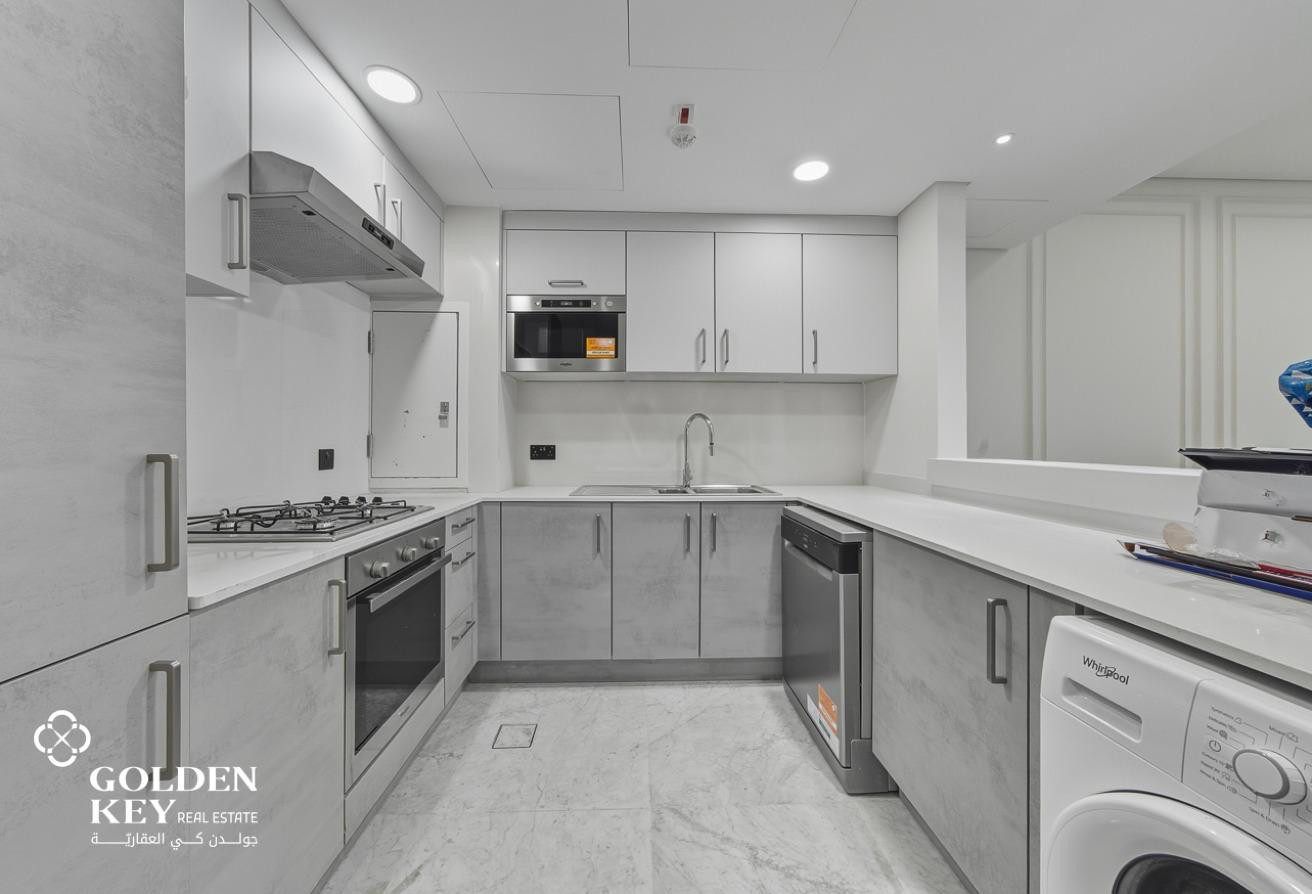 Brand New 2BR+Maid with Balcony | Lusail Marina - Apartment in Marina Tower 02