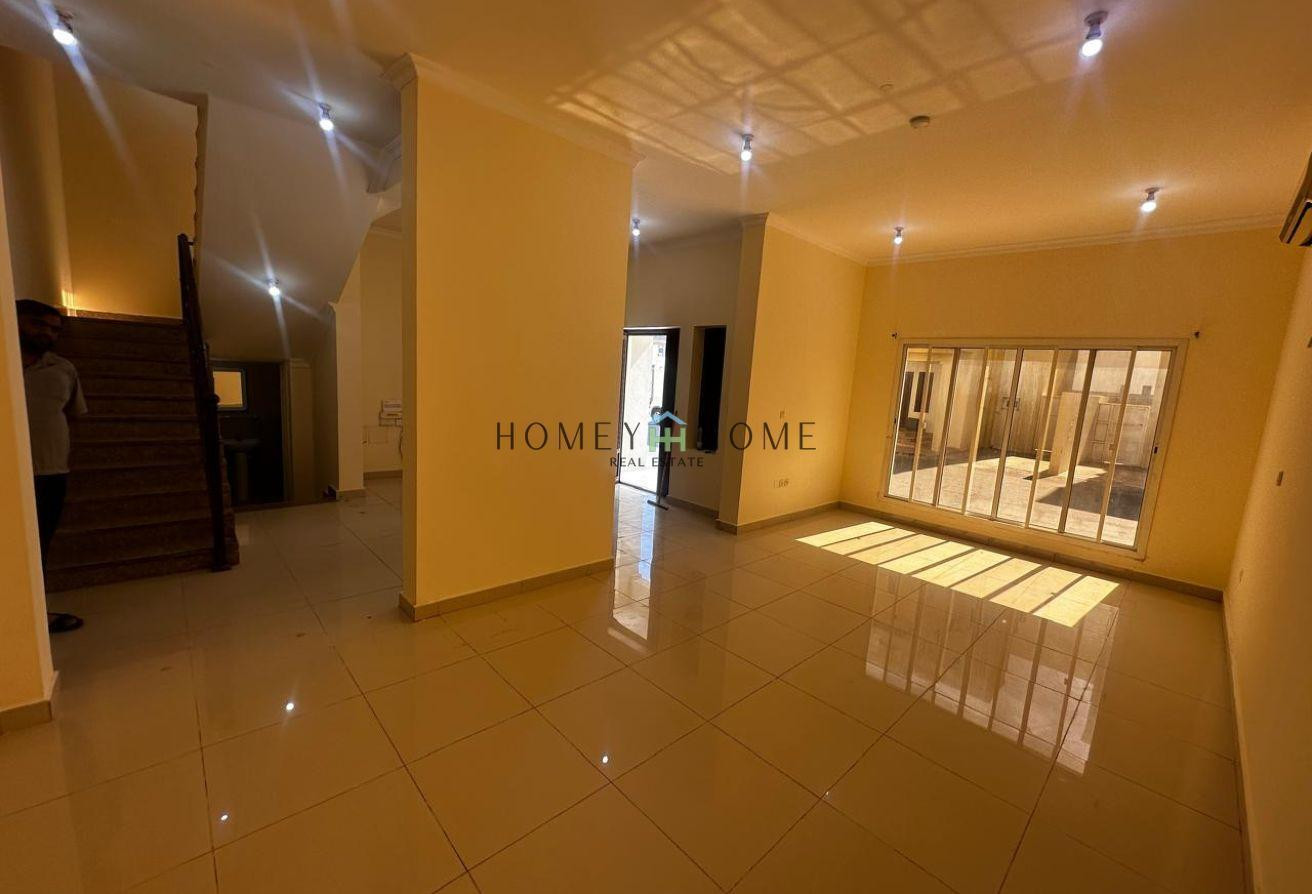 3BR COMPOUND VILLA FOR STAFF ACCOMODATION!