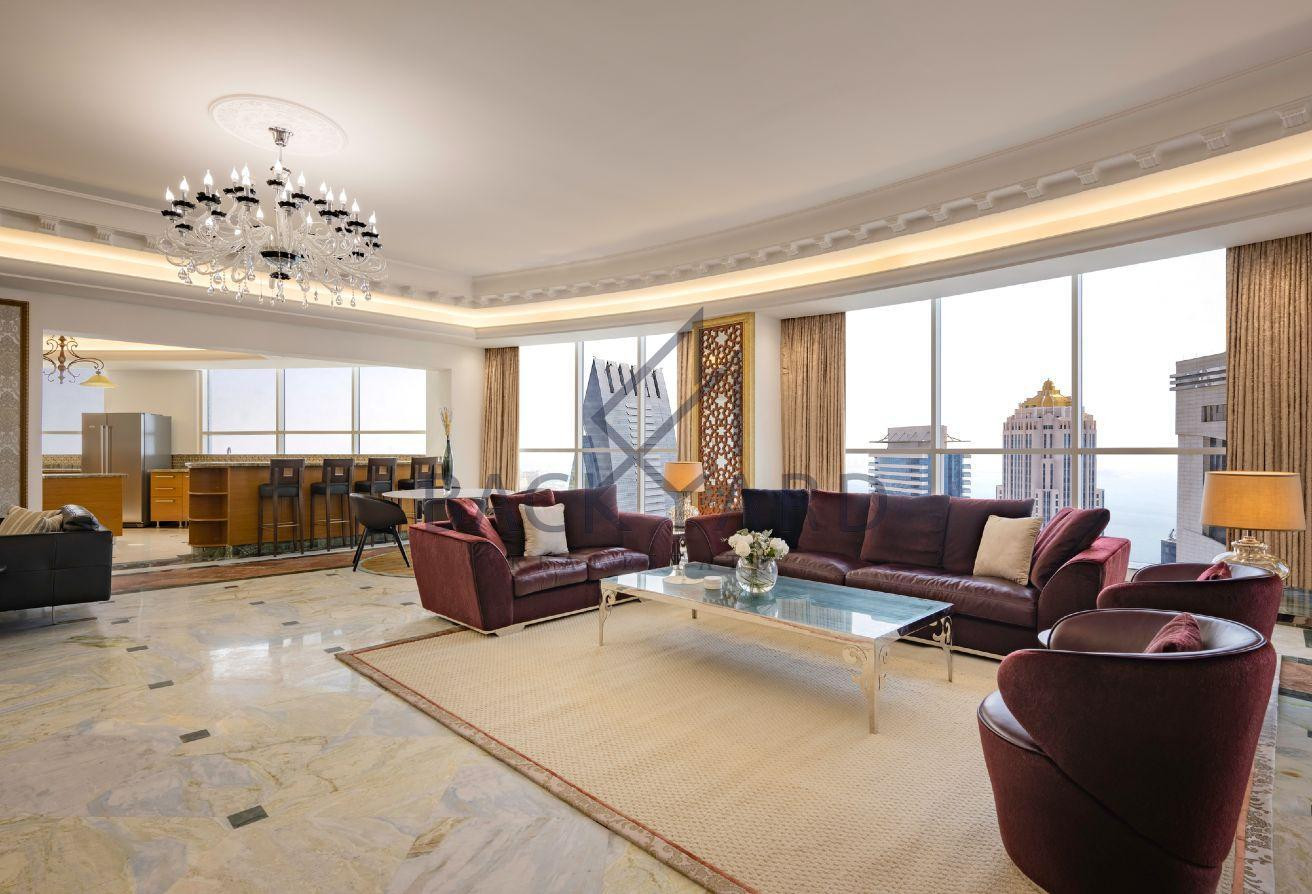 EXQUISITE 4 BR SUITE IN WEST BAY - Apartment in West Bay