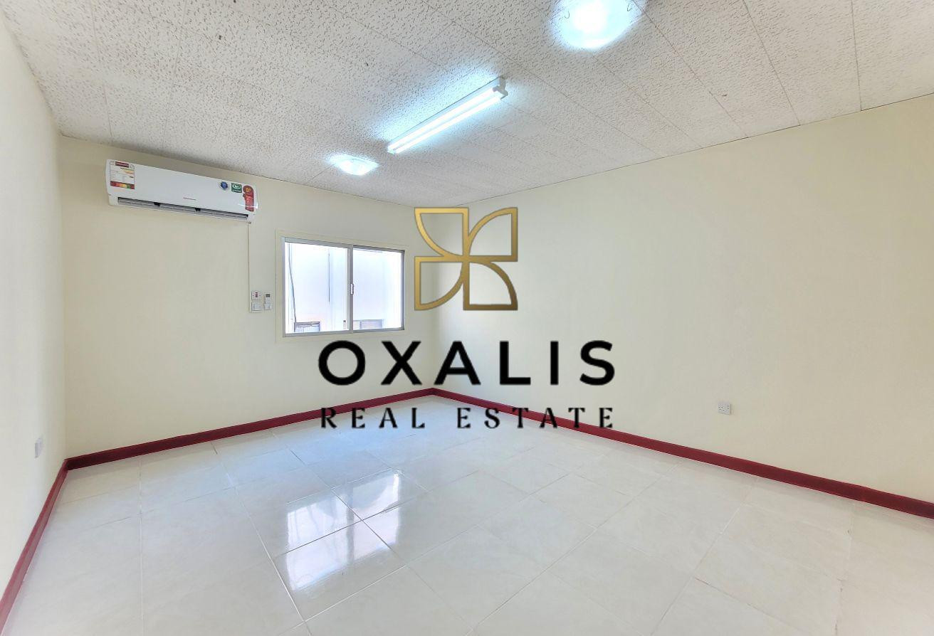 BRIGHT AND SPACIOUS 3 BHK+BALCONY | SEMI FURNISHED