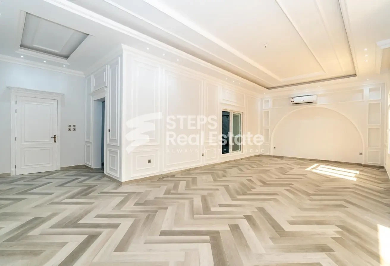Small Palace with 3 Suites and 2 Maids Rooms - Villa in Al Kheesa