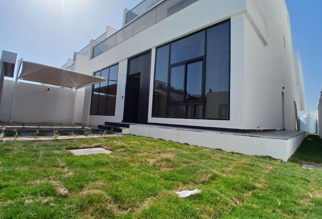 Spacious villa fully furnished for rent/ 7 bedroom - Villa in Al Thumama
