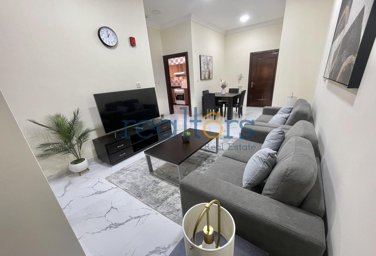 Cozy Furnished 2BR Apt in Al Nasr - Apartment in Al Nasr Street