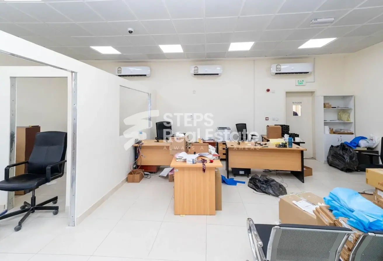 Brand New Warehouse with AC in Birkat Al Awamer - Warehouse in East Industrial Street