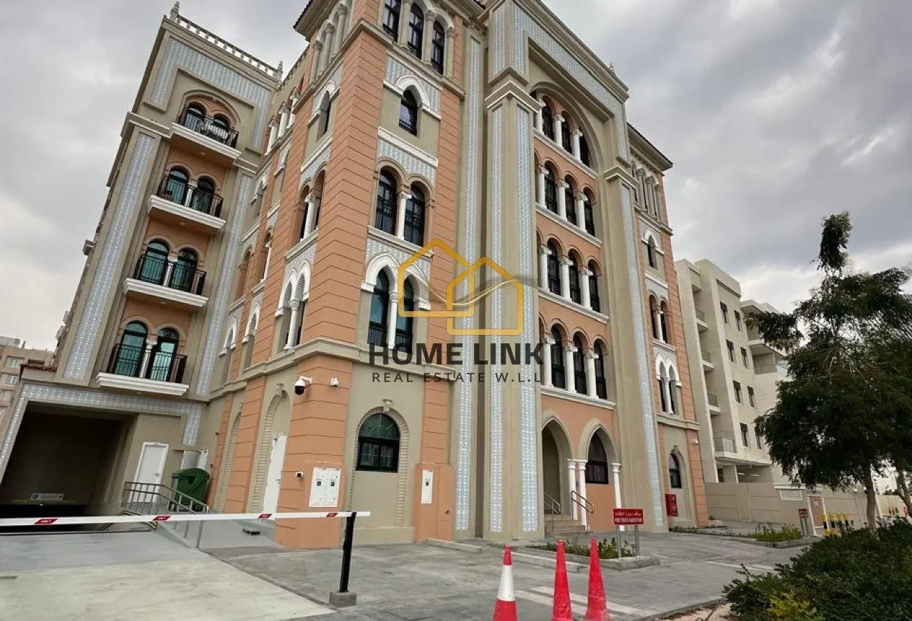 ELEGANT FF 1 BEDROOM APARTMENT WITH BALCONY - Apartment in Seville Residence