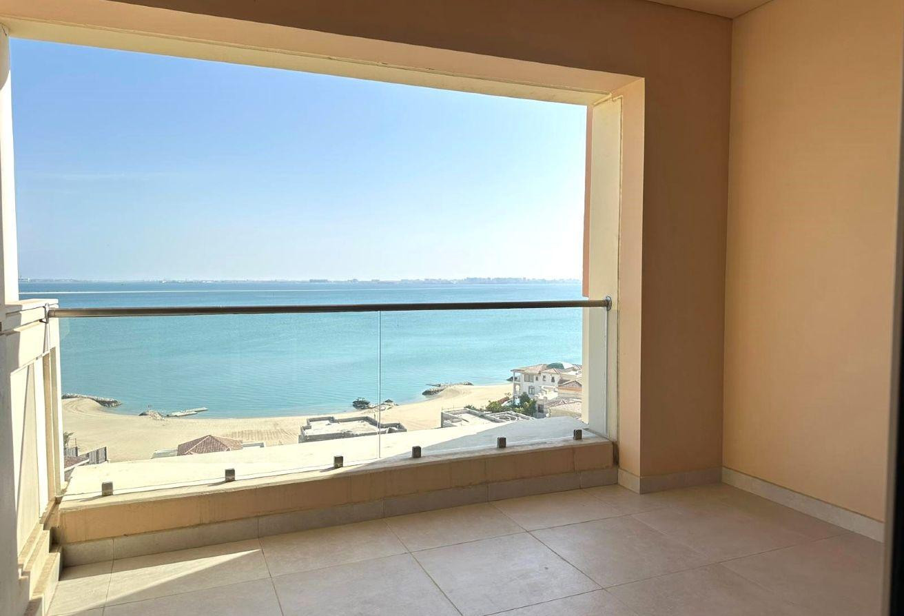 SEA VIEW SPACIOUS SF 1BHK APARTMENT | 2BALCONIES - Apartment in Viva West